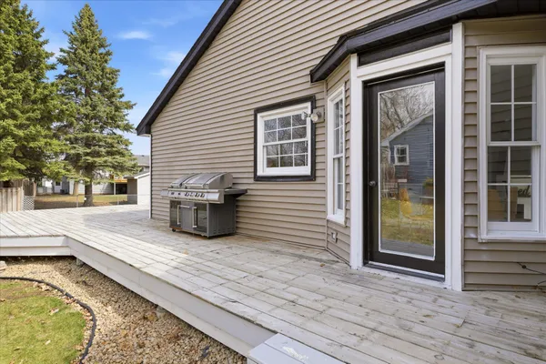 $434,900 | 12753 87th Avenue North, Maple Grove, MN 55369