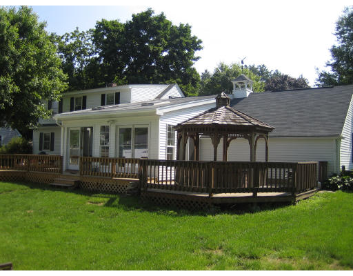 50 Maybrook Road Springfield, MA 01129 - Photo 2 of 6