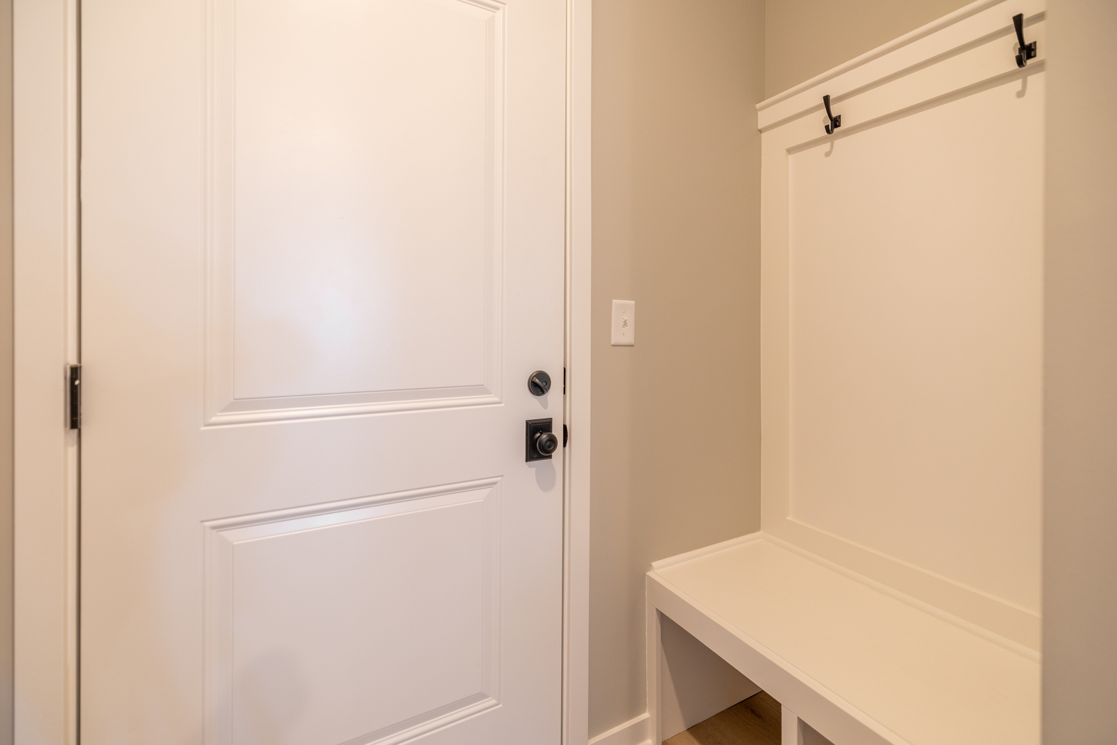 12 Redbud Row Ottawa, IL 61350 - Photo 15 of 39 a bathroom with a shower