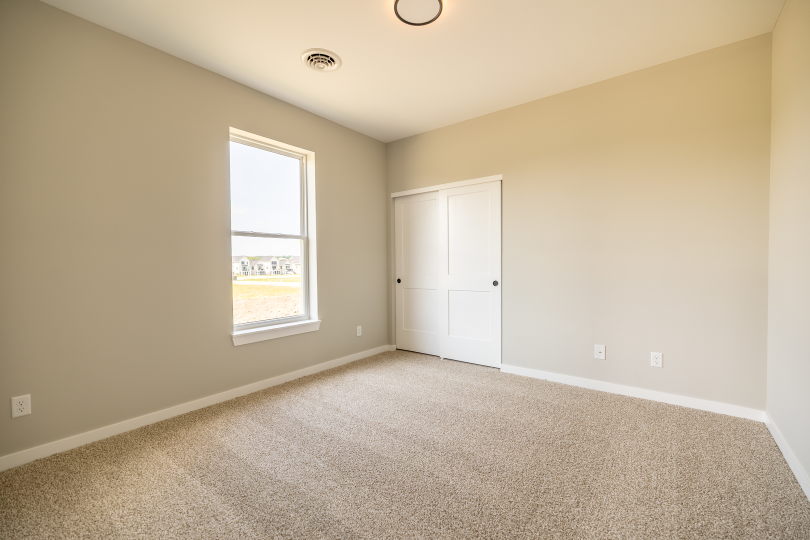 12 Redbud Row Ottawa, IL 61350 - Photo 29 of 39 an empty room with windows
