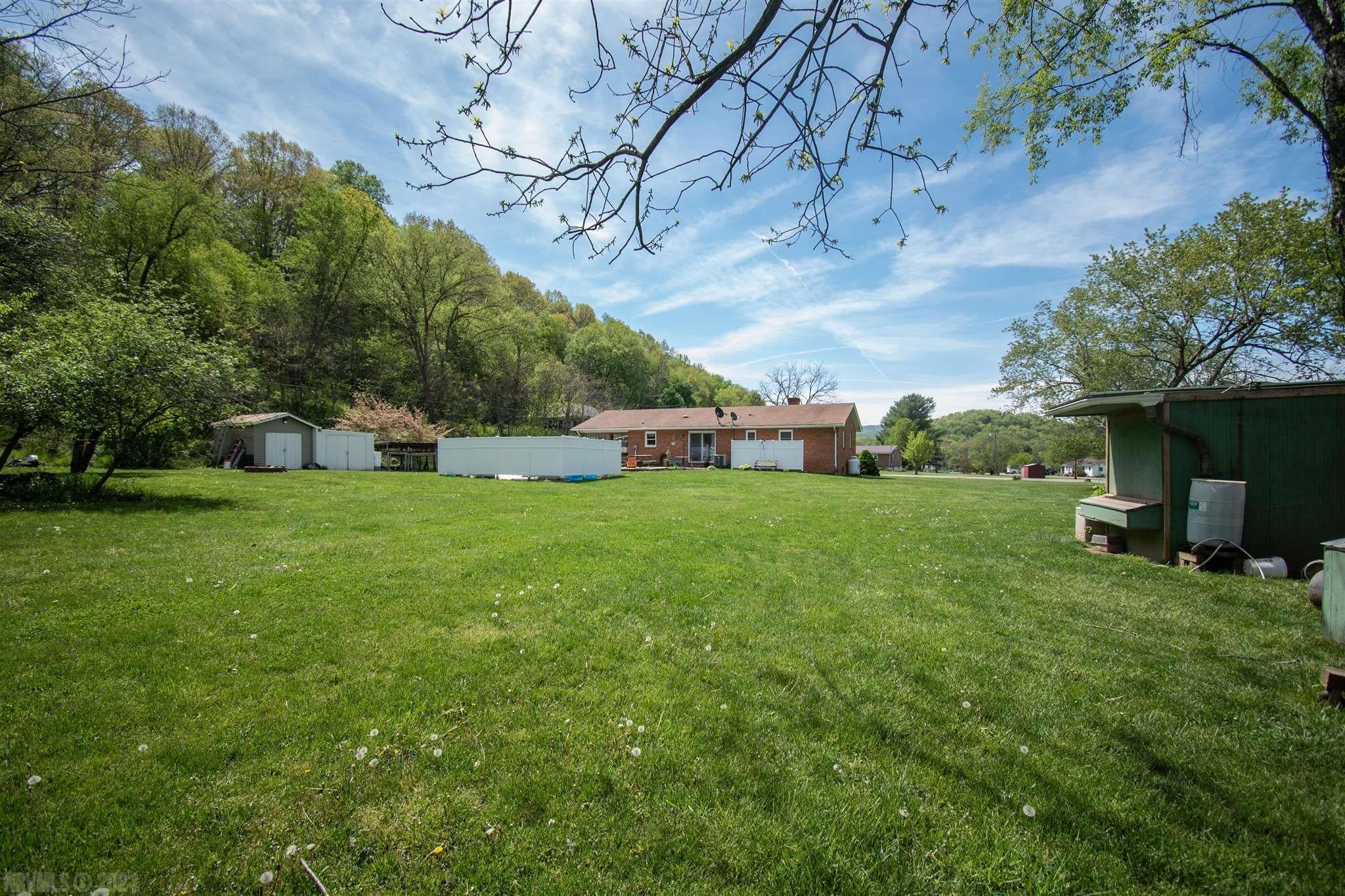 523 Mill Road Pembroke, VA 24136 - Photo 10 of 36 Gallery Image 10