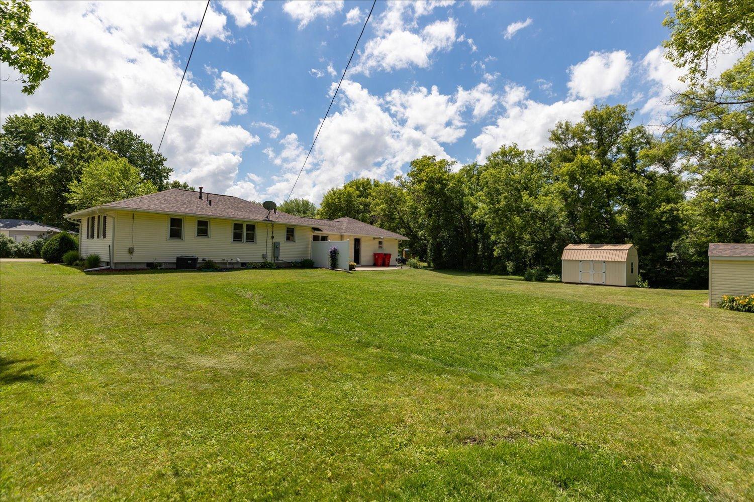 1305 25th Street Southeast Rochester, MN 55904 - Photo 37 of 44