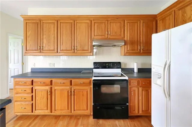 $380,000 | 1503 Nottingham Drive, Warrensburg, MO 64093