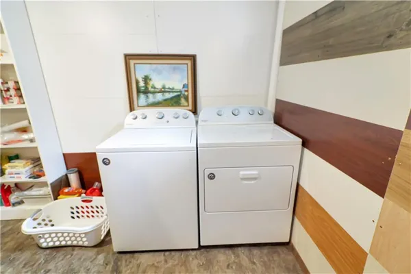$369,000 | 1503 Nottingham Drive, Warrensburg, MO 64093