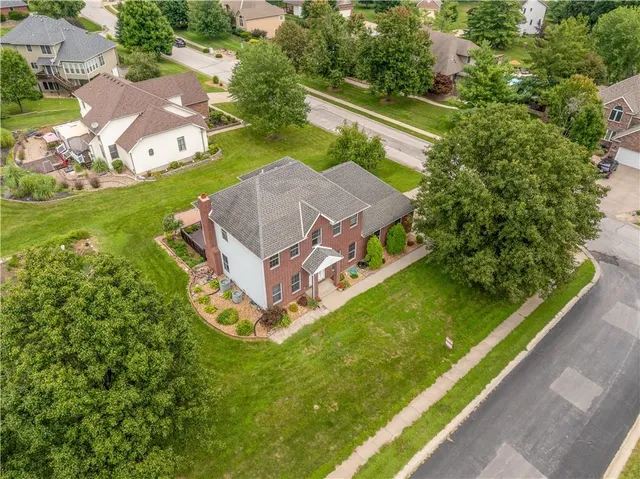 $380,000 | 1503 Nottingham Drive, Warrensburg, MO 64093