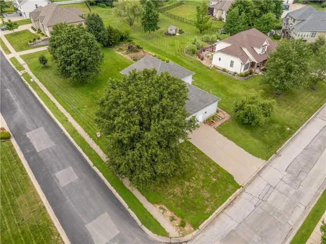 $380,000 | 1503 Nottingham Drive, Warrensburg, MO 64093