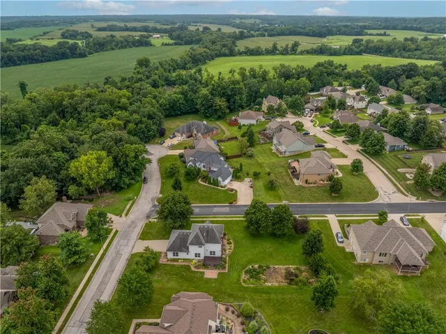 $380,000 | 1503 Nottingham Drive, Warrensburg, MO 64093