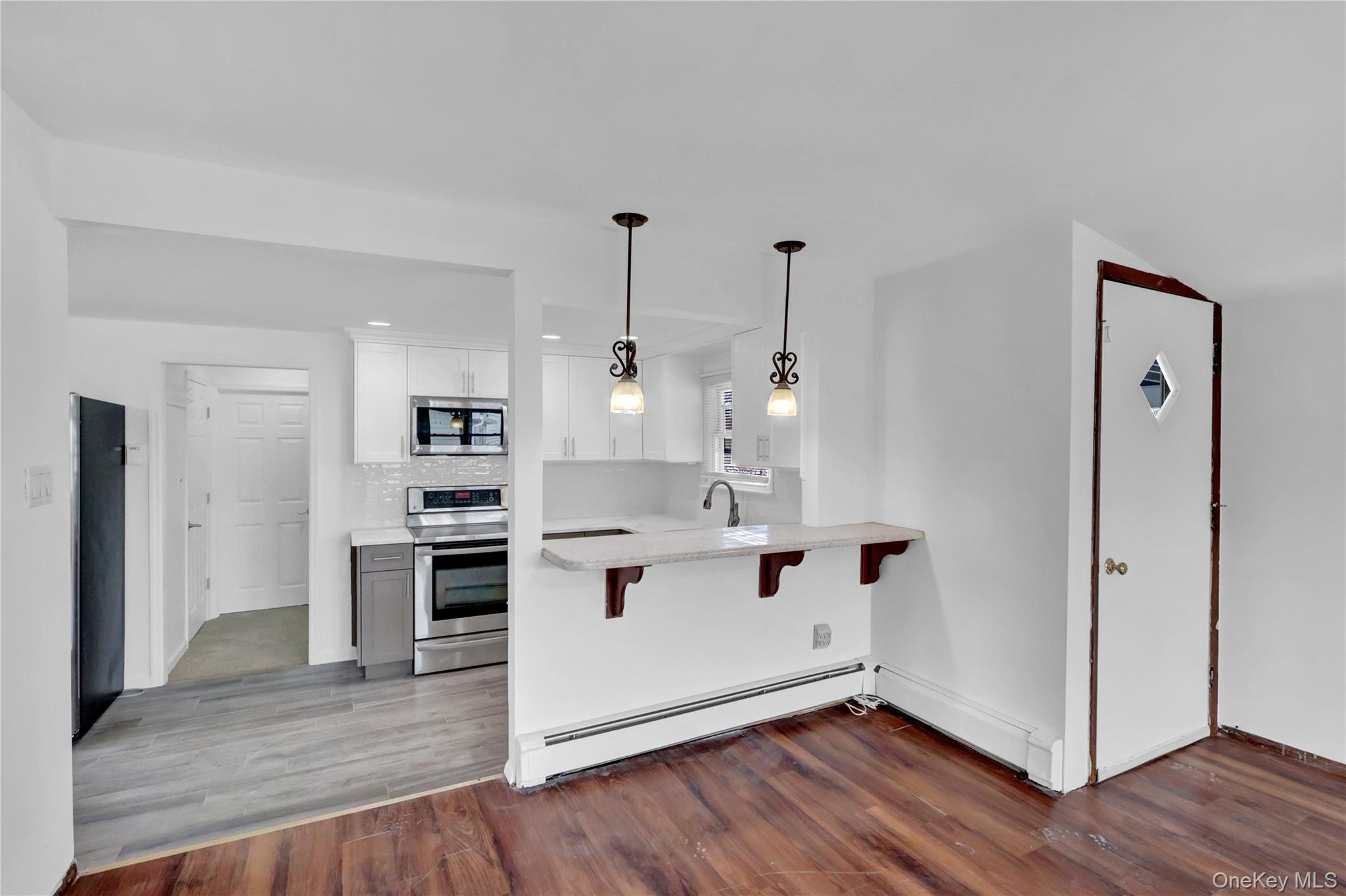 31 Blue Spruce Road Levittown, NY 11756 - Photo 17 of 28