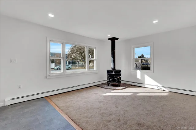 $949,000 | 31 Blue Spruce Road, Levittown, NY 11756