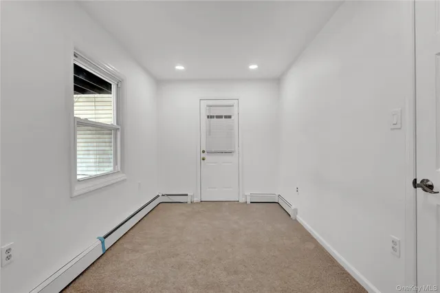 $949,000 | 31 Blue Spruce Road, Levittown, NY 11756