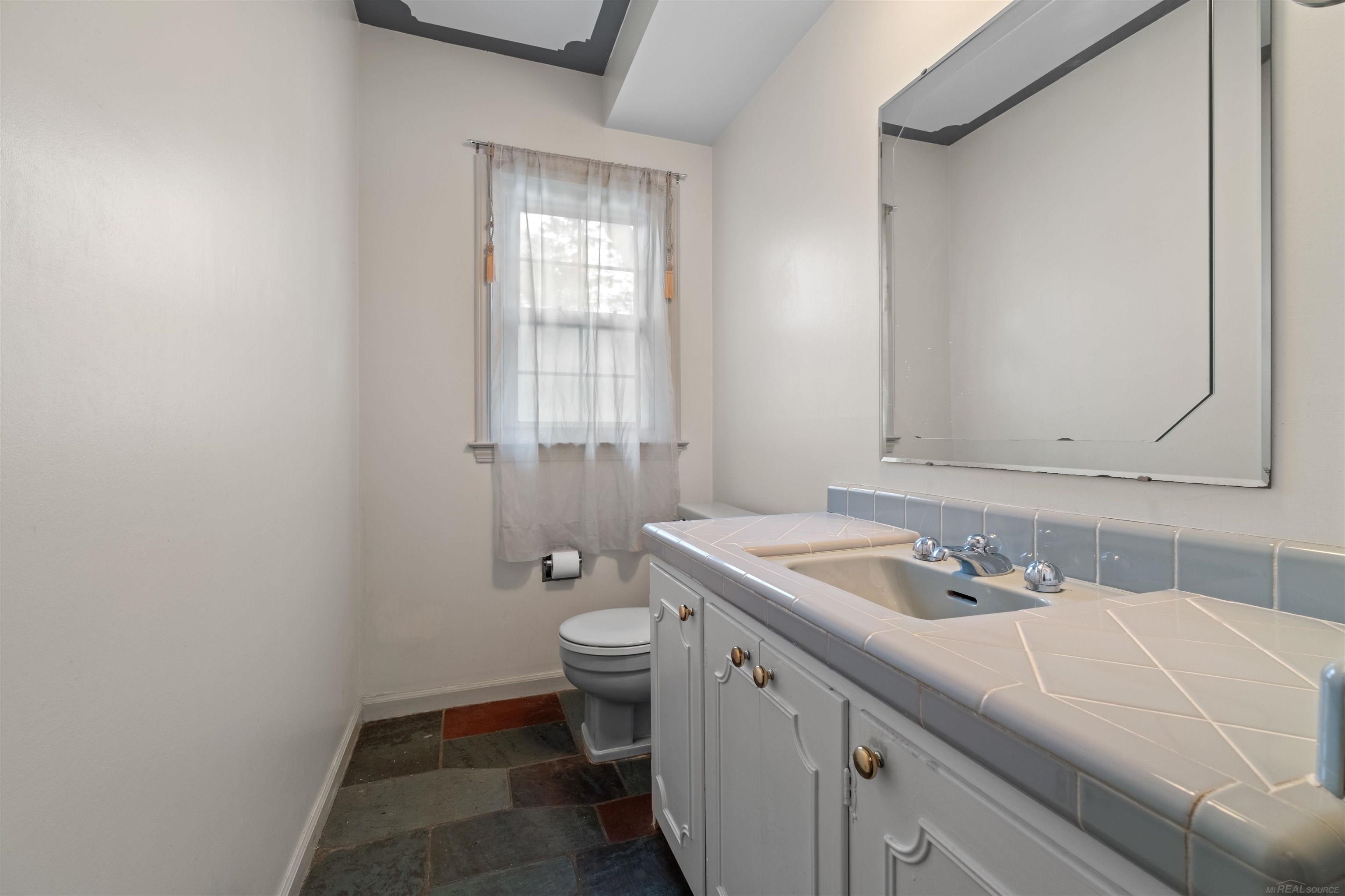 1003 Bedford Road Grosse Pointe Park, MI 48230 - Photo 25 of 70