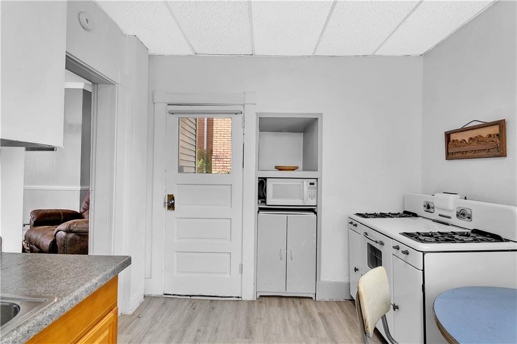 16 Butler Avenue Manor, PA 15665 - Photo 12 of 25 Gallery Image 12