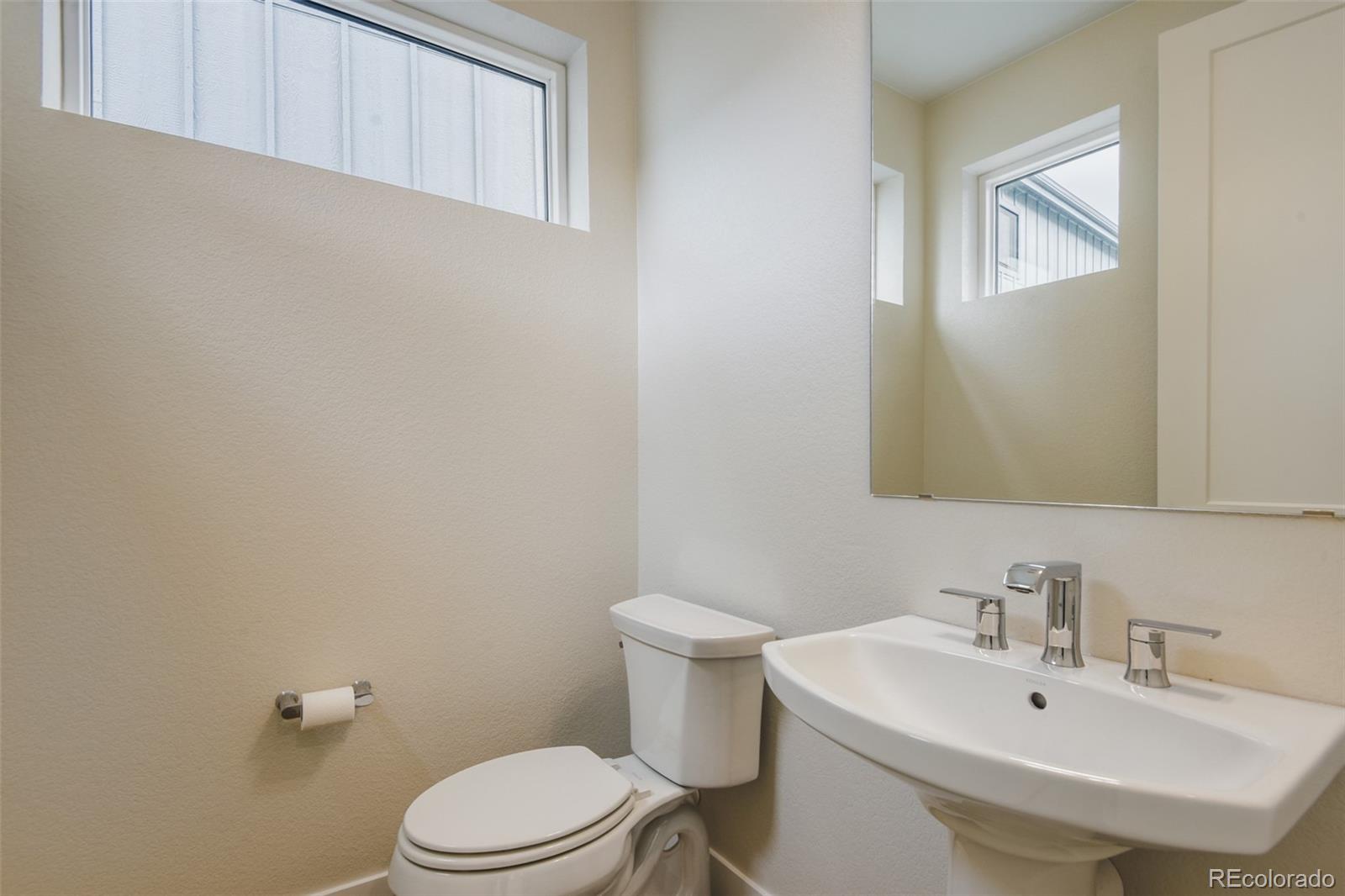 11797 Montoso Road Lone Tree, CO 80134 - Photo 9 of 27