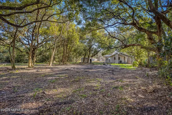 a house view with a outdoor space