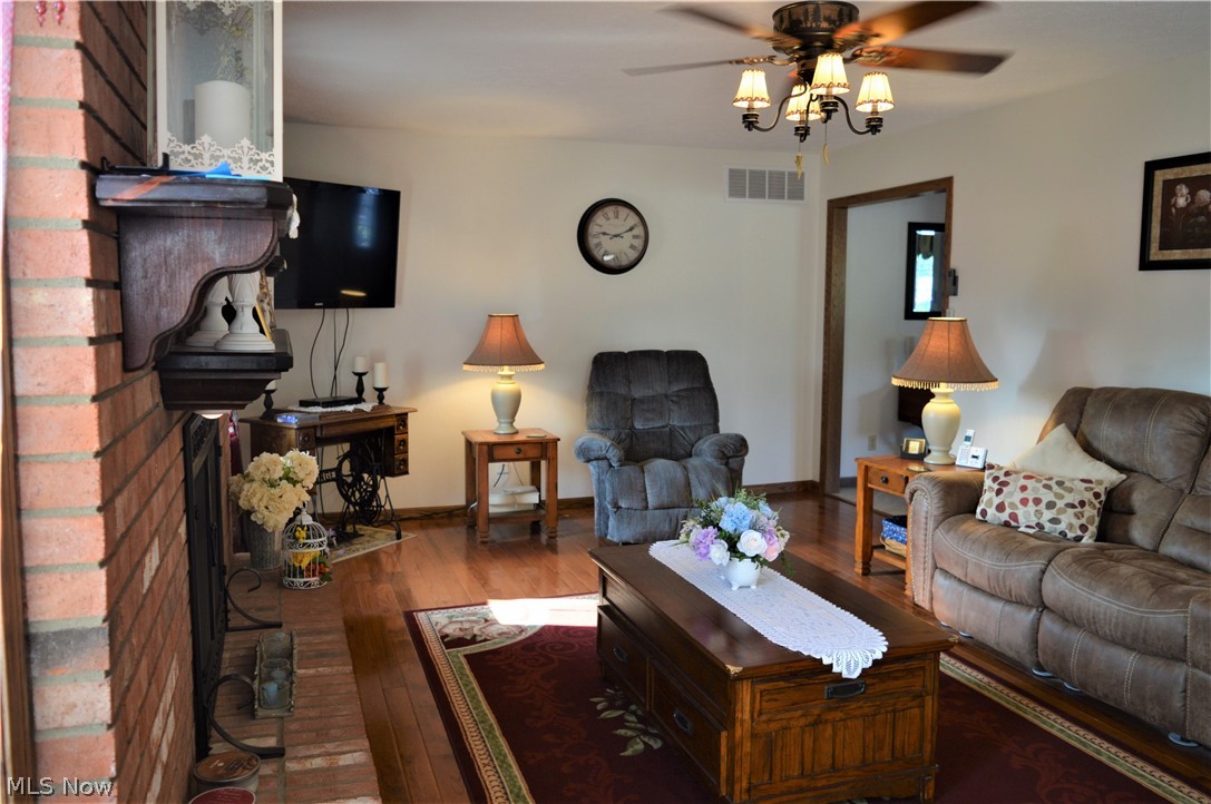 68 Haynes Road Little Hocking, OH 45742 - Photo 14 of 35 Newer hardwood floors in Family room.