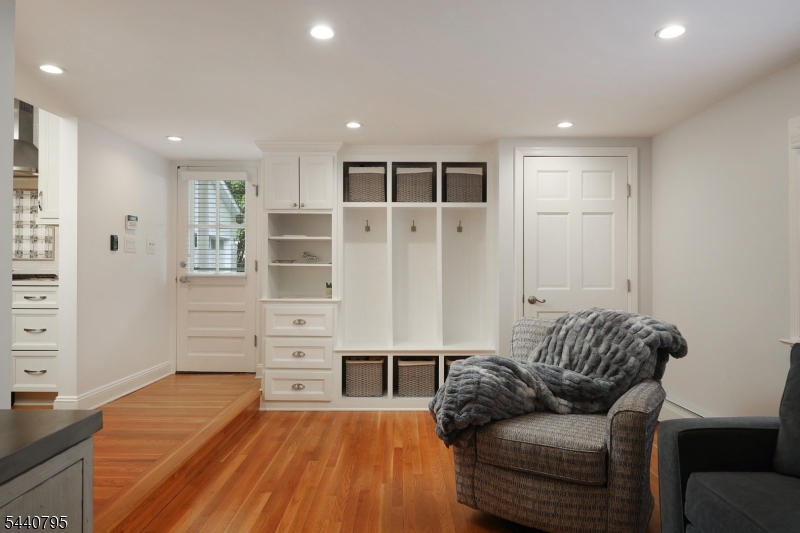 220 Wychwood Road Westfield, NJ 07090 - Photo 14 of 40