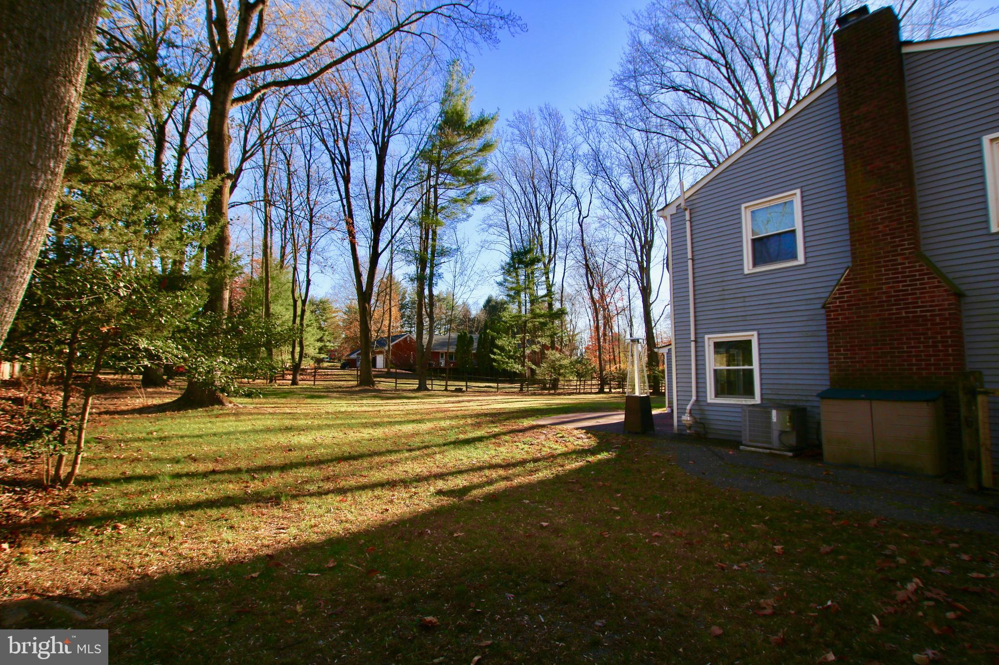 8 Maddock Road Titusville, NJ 08560 - Photo 3 of 67 Side Yard