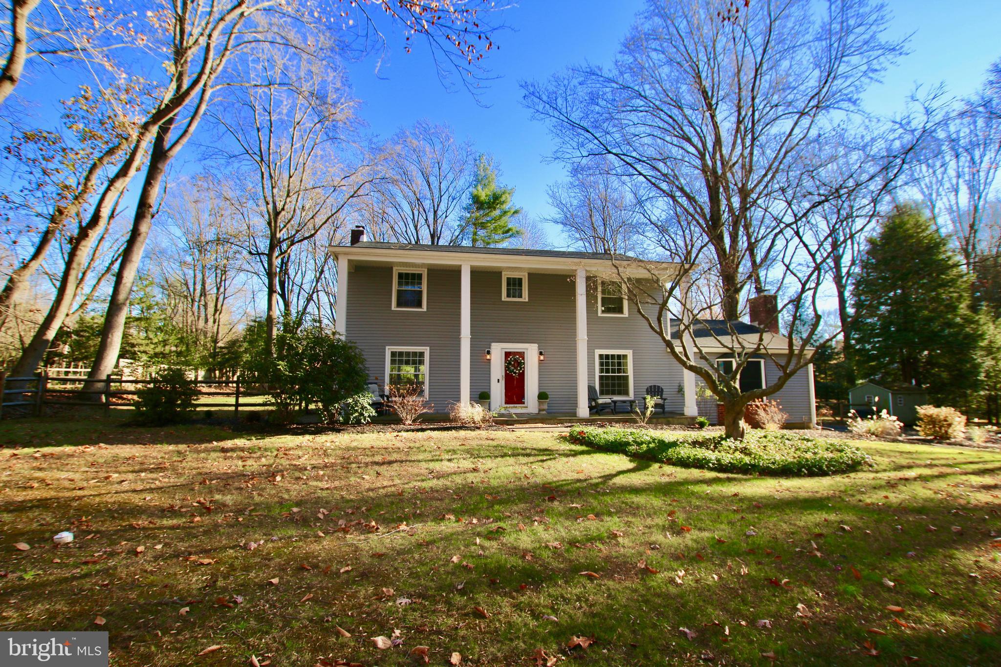 8 Maddock Road Titusville, NJ 08560 - Photo 4 of 67 Large Front Yard