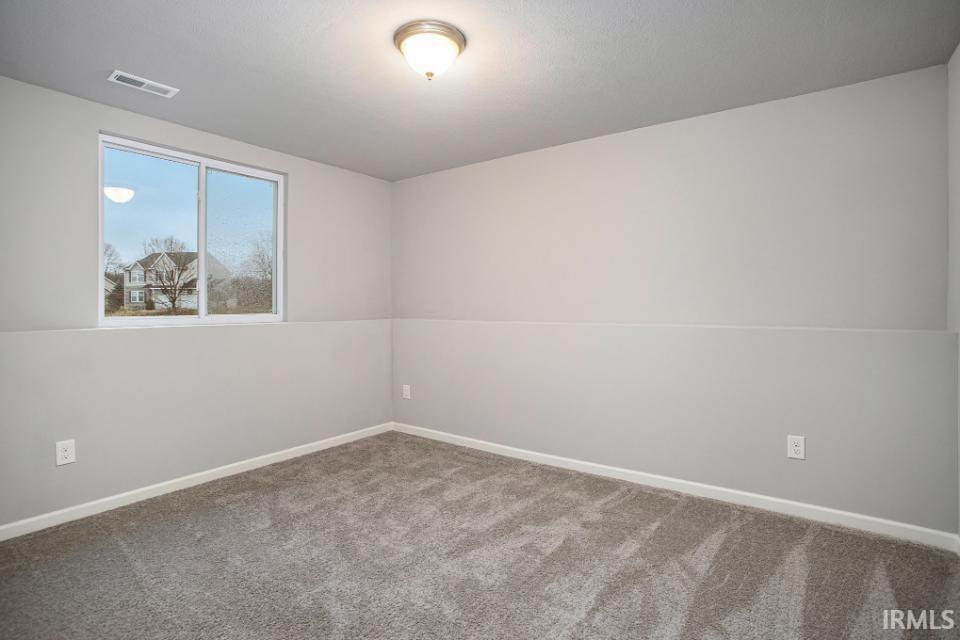 25 South Paradise Drive Rochester, IN 46975 - Photo 12 of 23