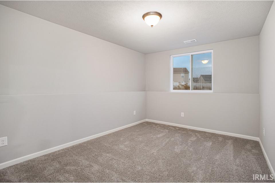 25 South Paradise Drive Rochester, IN 46975 - Photo 14 of 23