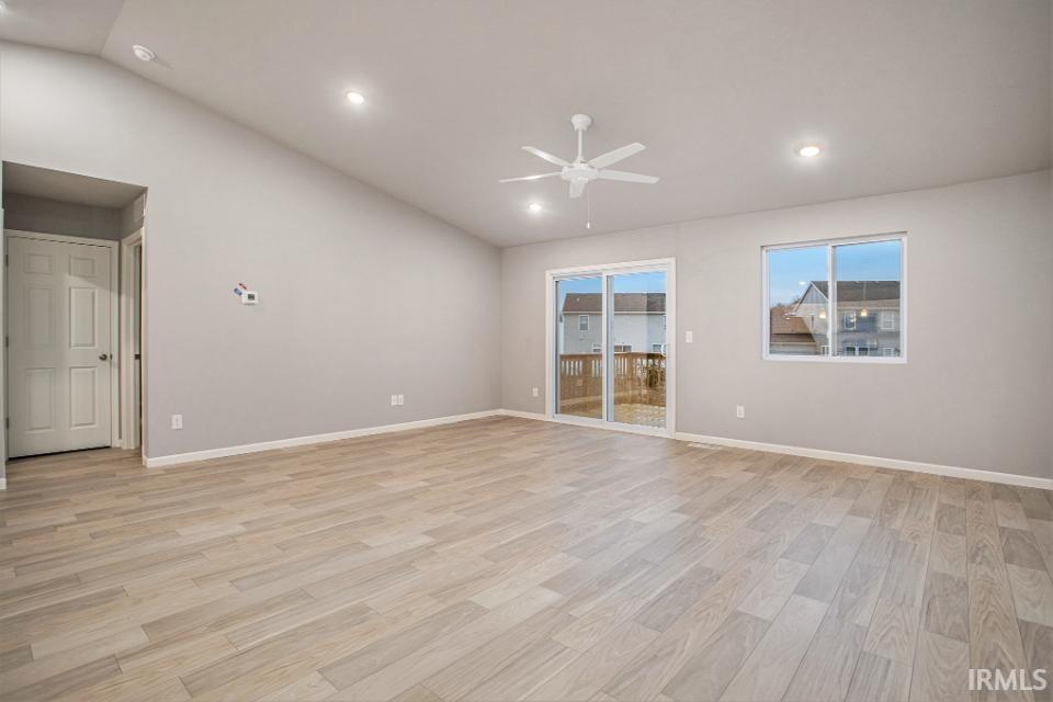25 South Paradise Drive Rochester, IN 46975 - Photo 3 of 23