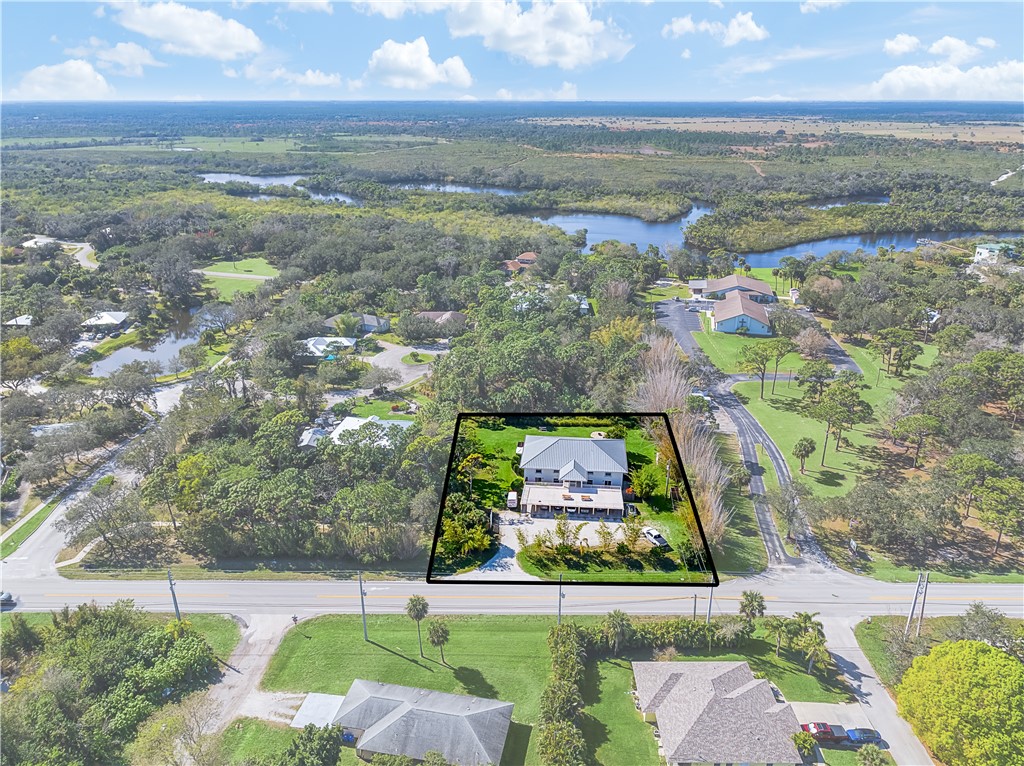 11195 Roseland Road Sebastian, FL 32958 - Photo 4 of 36 Gallery Image 4