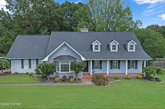 $385,000 | 844 Leanne Drive, Humboldt, TN 38343