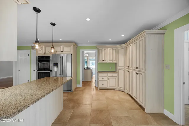 $385,000 | 844 Leanne Drive, Humboldt, TN 38343