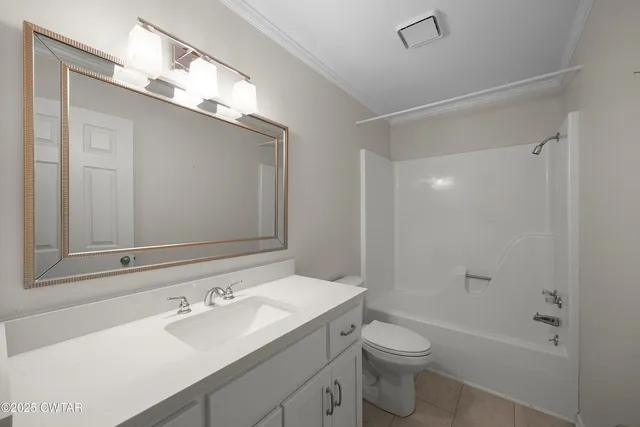 $385,000 | 844 Leanne Drive, Humboldt, TN 38343