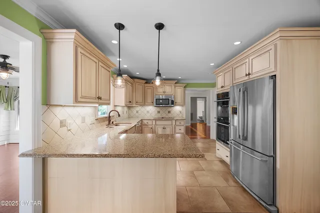 $385,000 | 844 Leanne Drive, Humboldt, TN 38343