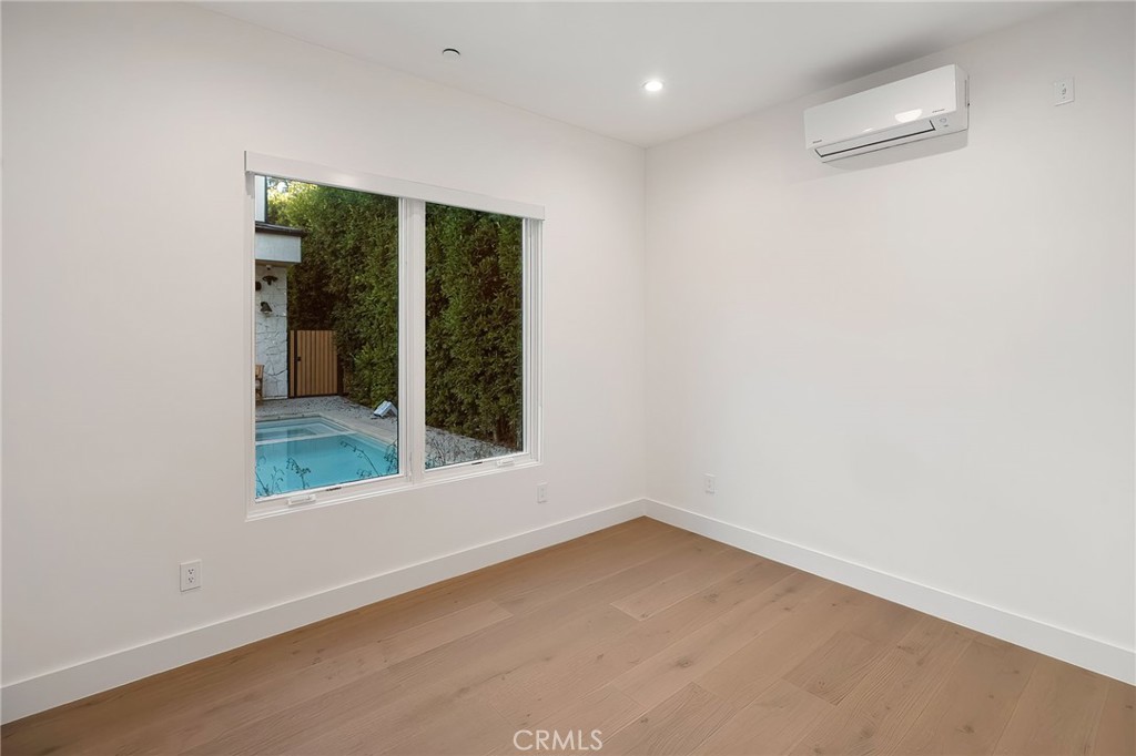 12113 Maxwellton Road Studio City, CA 91604 - Photo 37 of 42