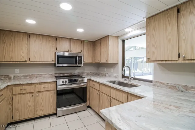 $290,000 | 4344 St Clair Avenue West, North Fort Myers, FL 33903