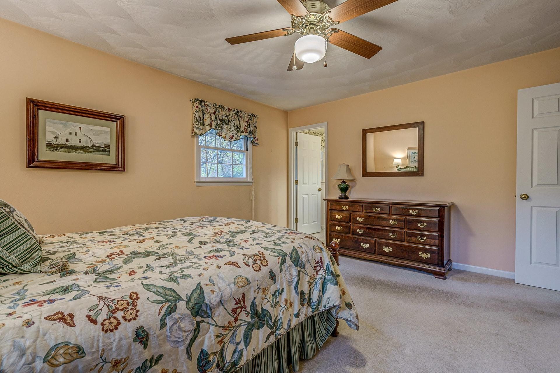 6569 Forest View Road Roanoke, VA 24018 - Photo 25 of 43 023-331797-6569 Forest View Road 023_836