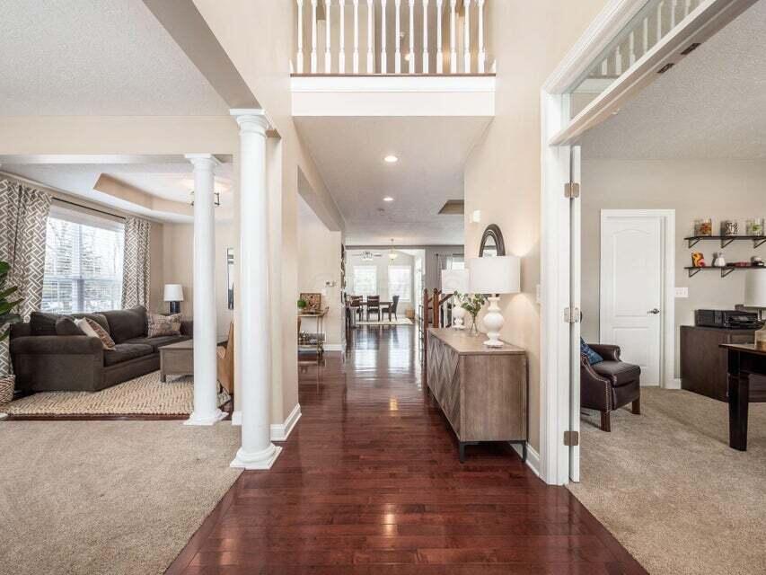 8563 Maple Leaf Court Powell, OH 43065 - Photo 1 of 1 20220131152359351058000000-o