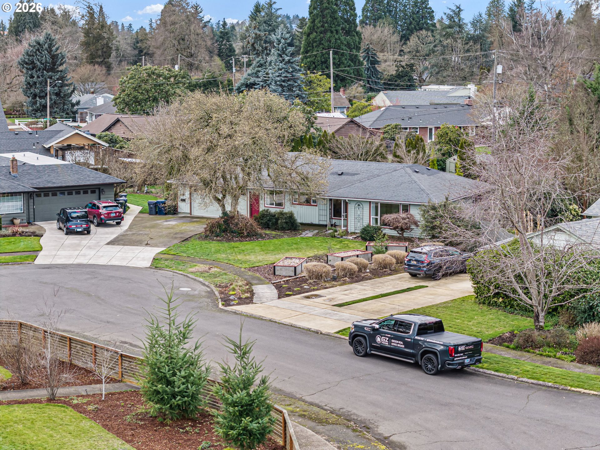 280 Regal Court Eugene, OR 97401 - Photo 39 of 44