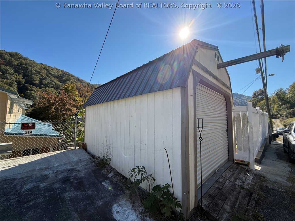 222 2nd Avenue Logan, WV 25601 - Photo 29 of 30 Gallery Image 29