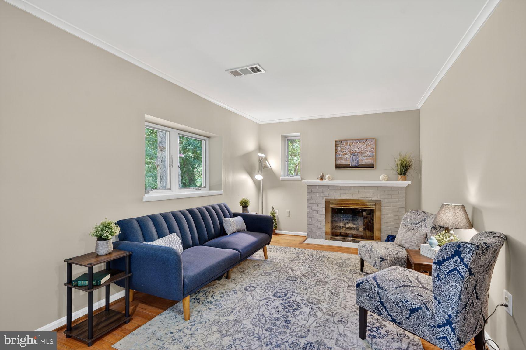 1530 Murphy Lane Silver Spring, MD 20905 - Photo 5 of 75