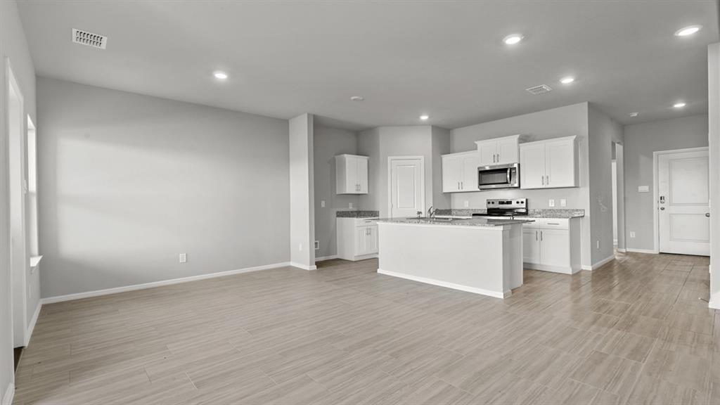 16437 Rangerville Drive Justin, TX 76247 - Photo 5 of 40