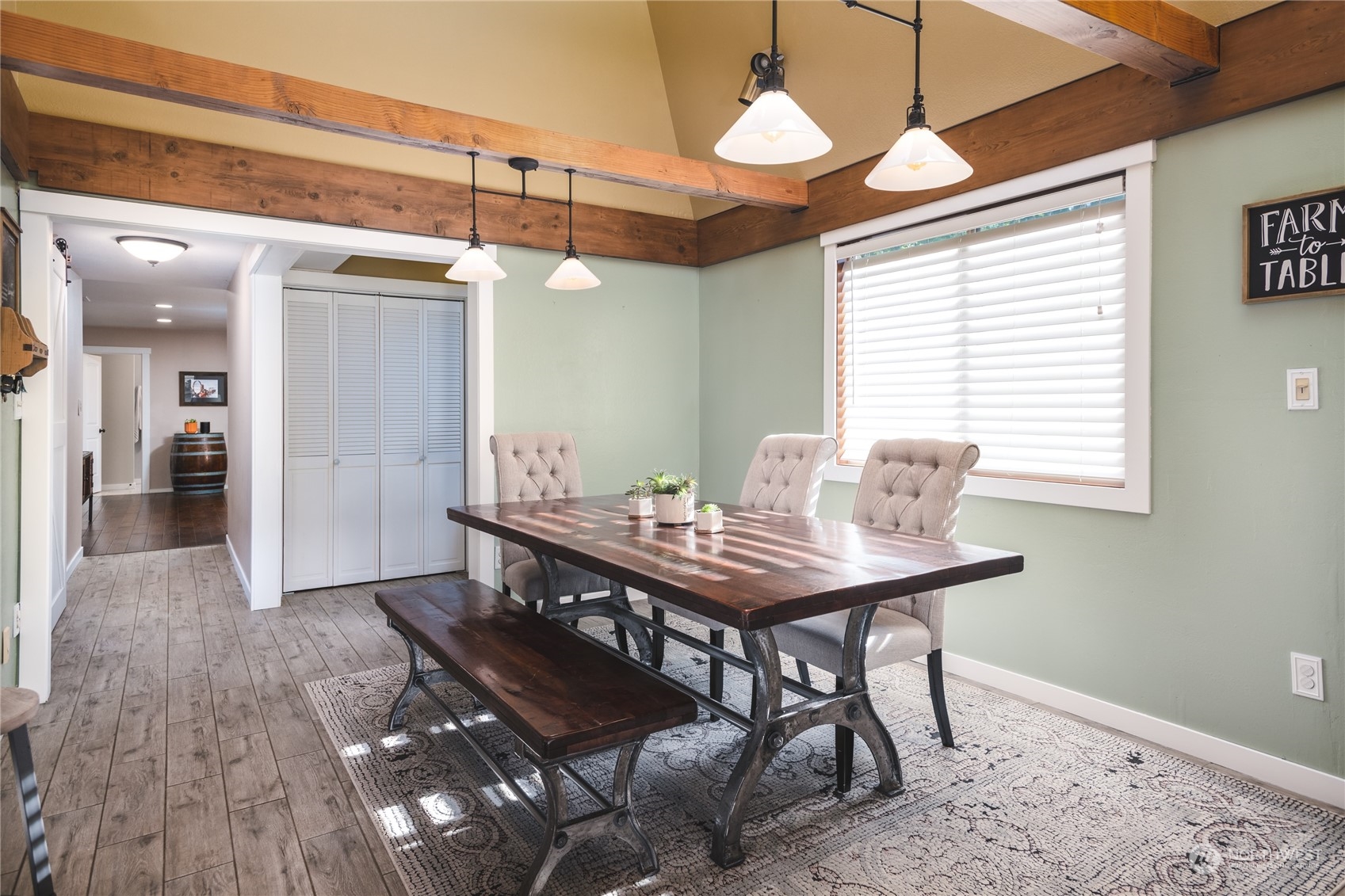 16222 Mountain View Road Mount Vernon, WA 98274 - Photo 12 of 40 Gallery Image 12