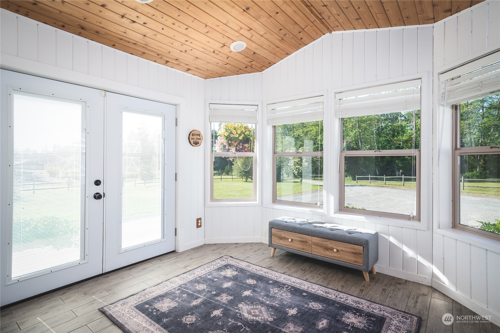16222 Mountain View Road Mount Vernon, WA 98274 - Photo 8 of 40 Gallery Image 8