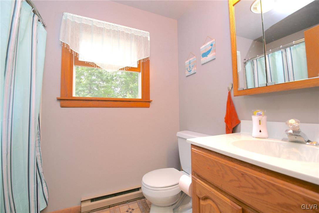 2672 Brunner Road Emmaus, PA 18049 - Photo 10 of 31 Gallery Image 10
