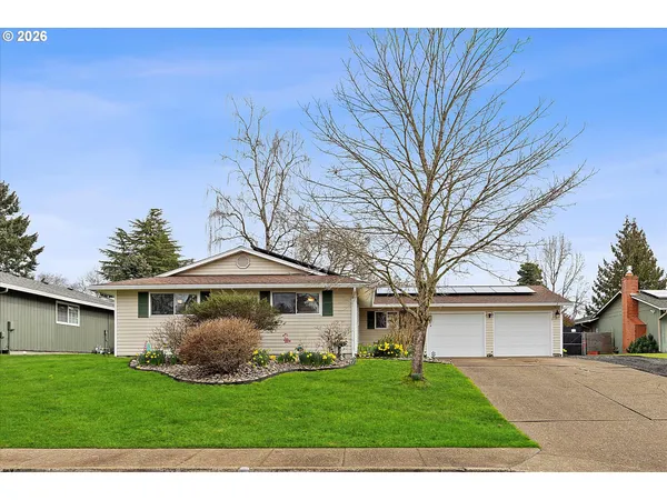 $550,000 | 1704 North Meridian Street, Newberg, OR 97132