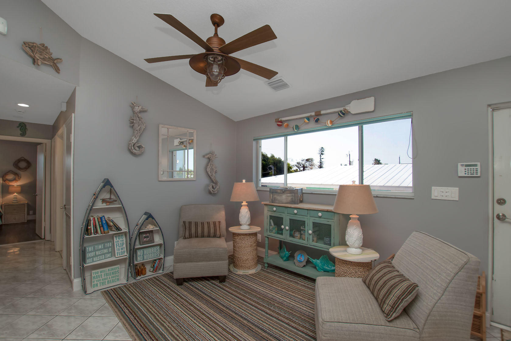 236 Upper Matecumbe Road Key Largo, FL 33037 - Photo 24 of 40 Sitting Area