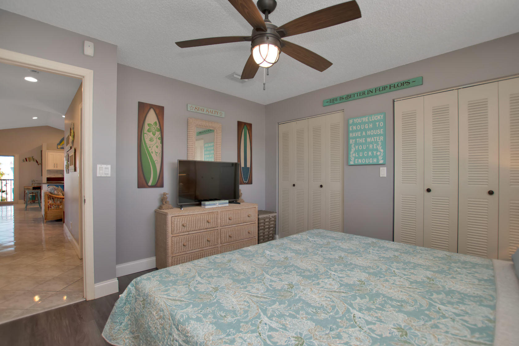 236 Upper Matecumbe Road Key Largo, FL 33037 - Photo 28 of 40 Master Bedroom