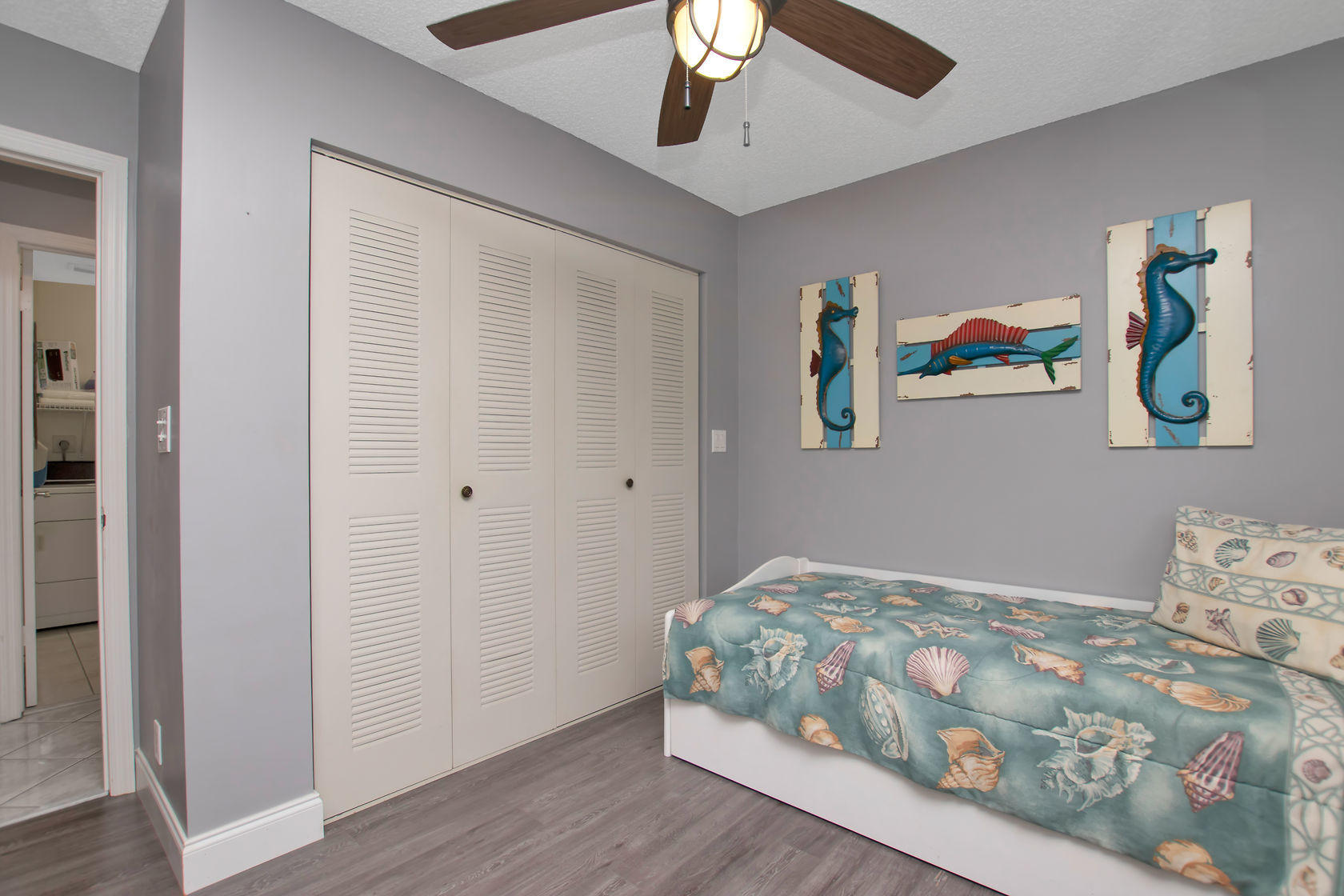 236 Upper Matecumbe Road Key Largo, FL 33037 - Photo 34 of 40 Guest Bedroom