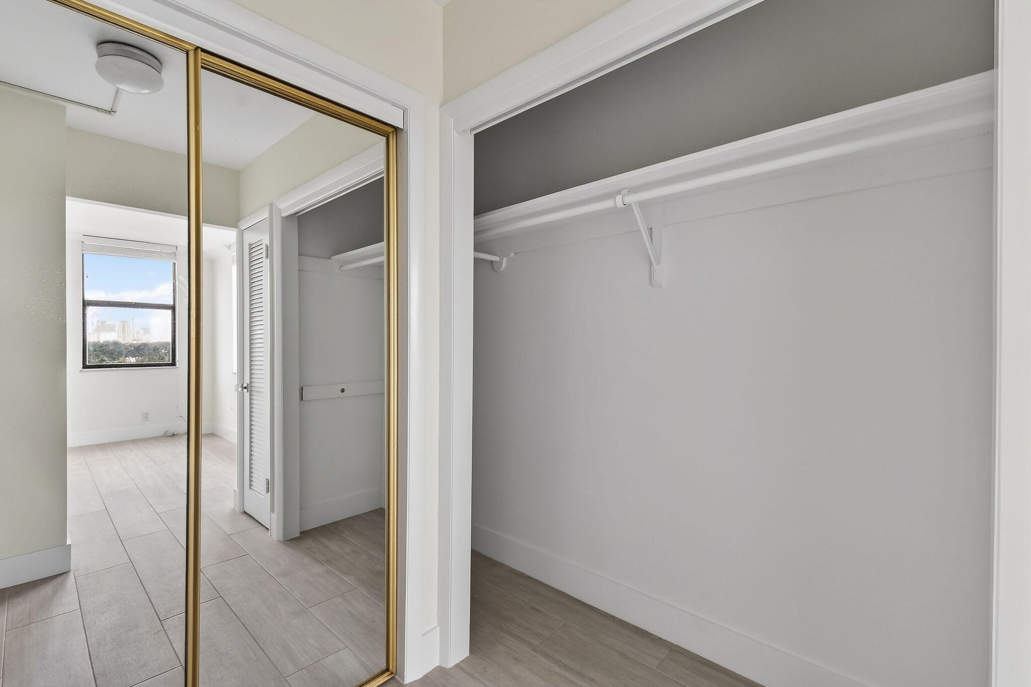 3800 Washington Road, Unit 712 West Palm Beach, FL 33405 - Photo 27 of 48 a view of an empty room