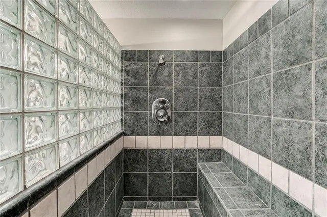 $435,000 | 15433 South Dice Lane, Olathe, KS 66062