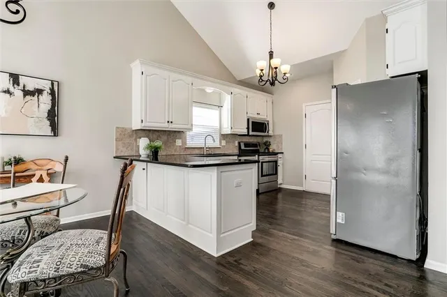 $435,000 | 15433 South Dice Lane, Olathe, KS 66062