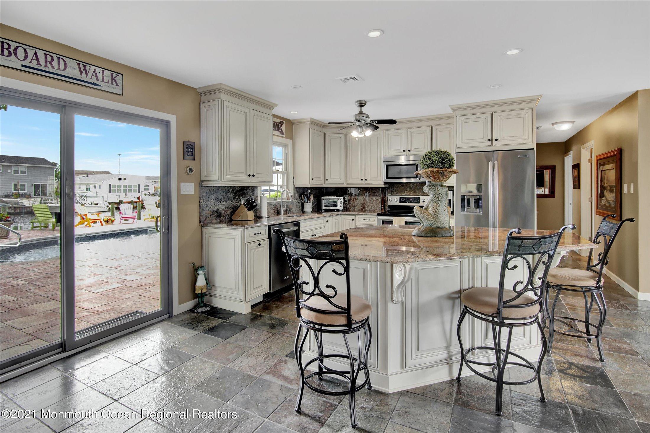 208 Newark Road South Barnegat, NJ 08005 - Photo 6 of 32 09-Kitchen