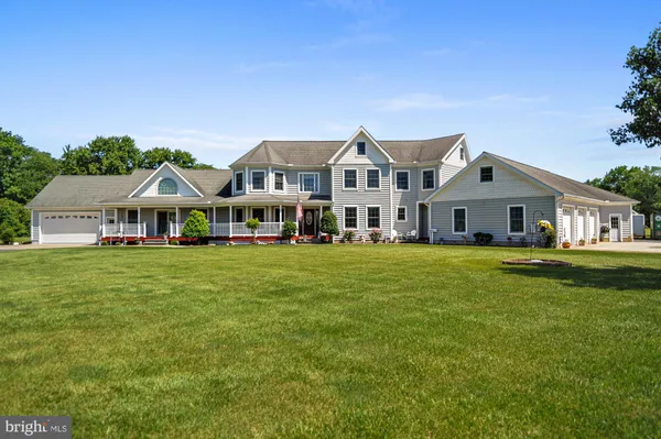 $940,000 | 302 East Howard Street, Viola, DE 19979